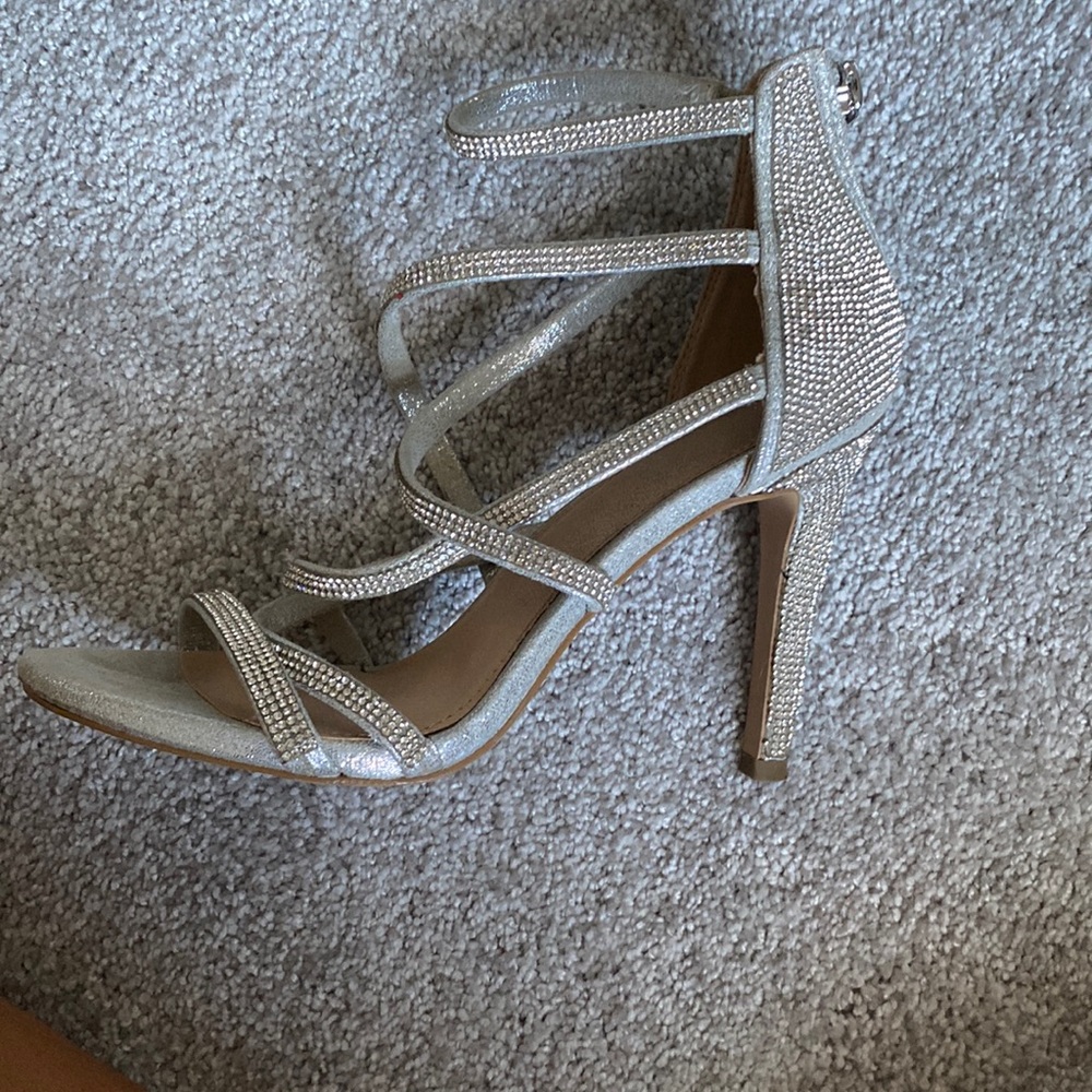 MARIPE Heels